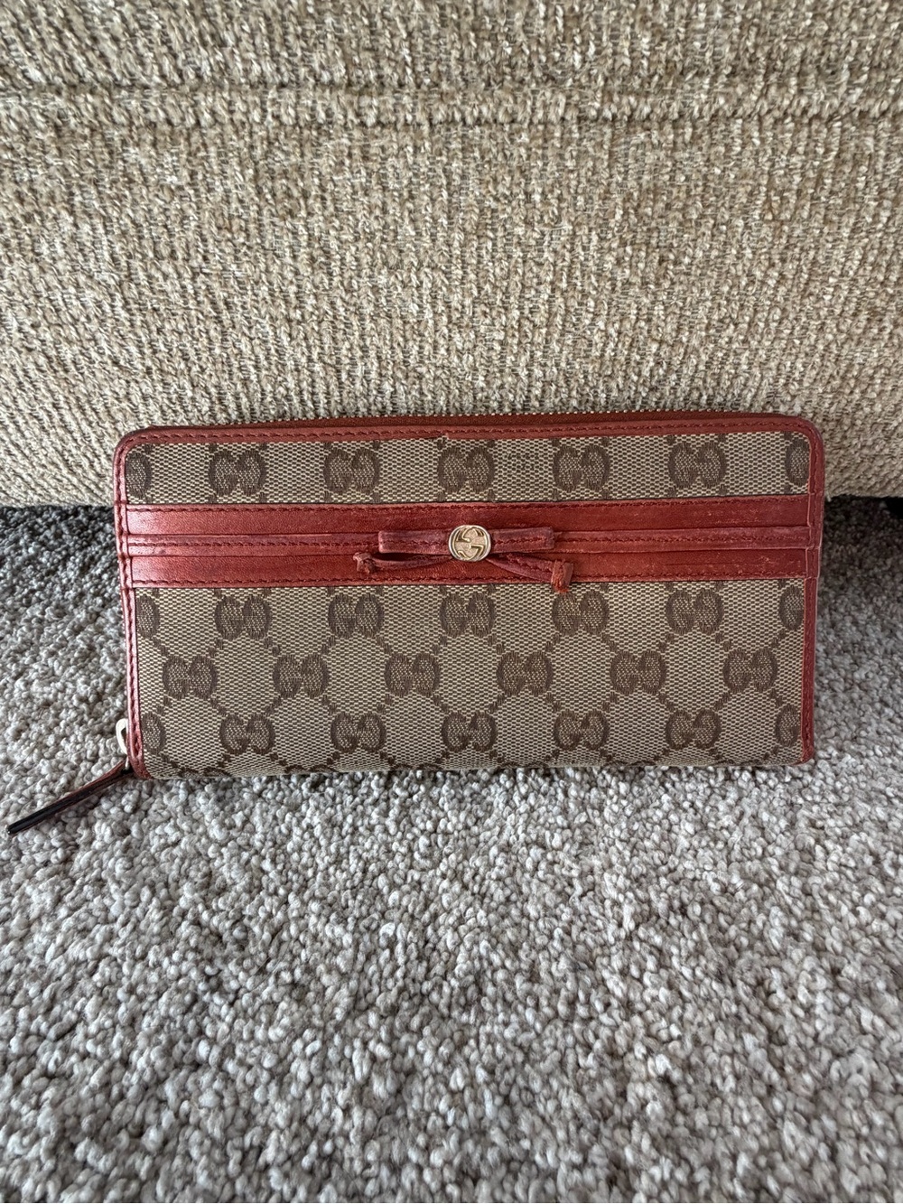 Gucci GG Canvas Zip Around Wallet – GG Canvas & Metallic Brown Leather
